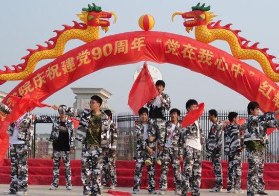 国台办:想方设法解决两岸同胞交往中衍生的实际问题 维护两岸同胞合法权益